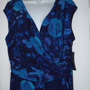 Women's NWT Blue Floral Dress by Chaps